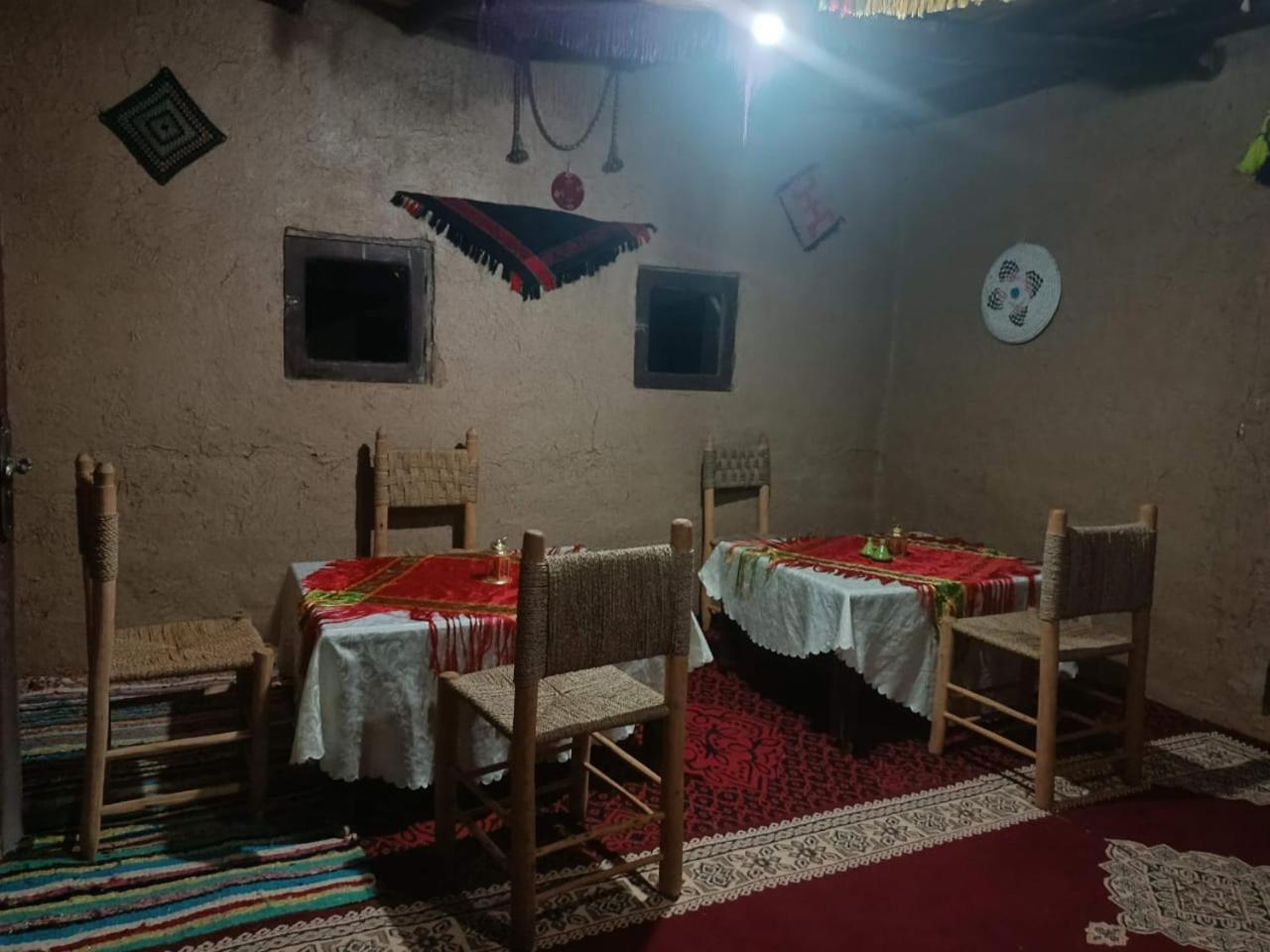 Готель Camp Familia Erg Chebbi Мерзуга Екстер'єр фото