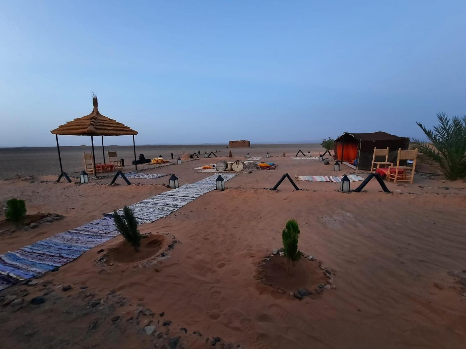 Готель Camp Familia Erg Chebbi Мерзуга Екстер'єр фото