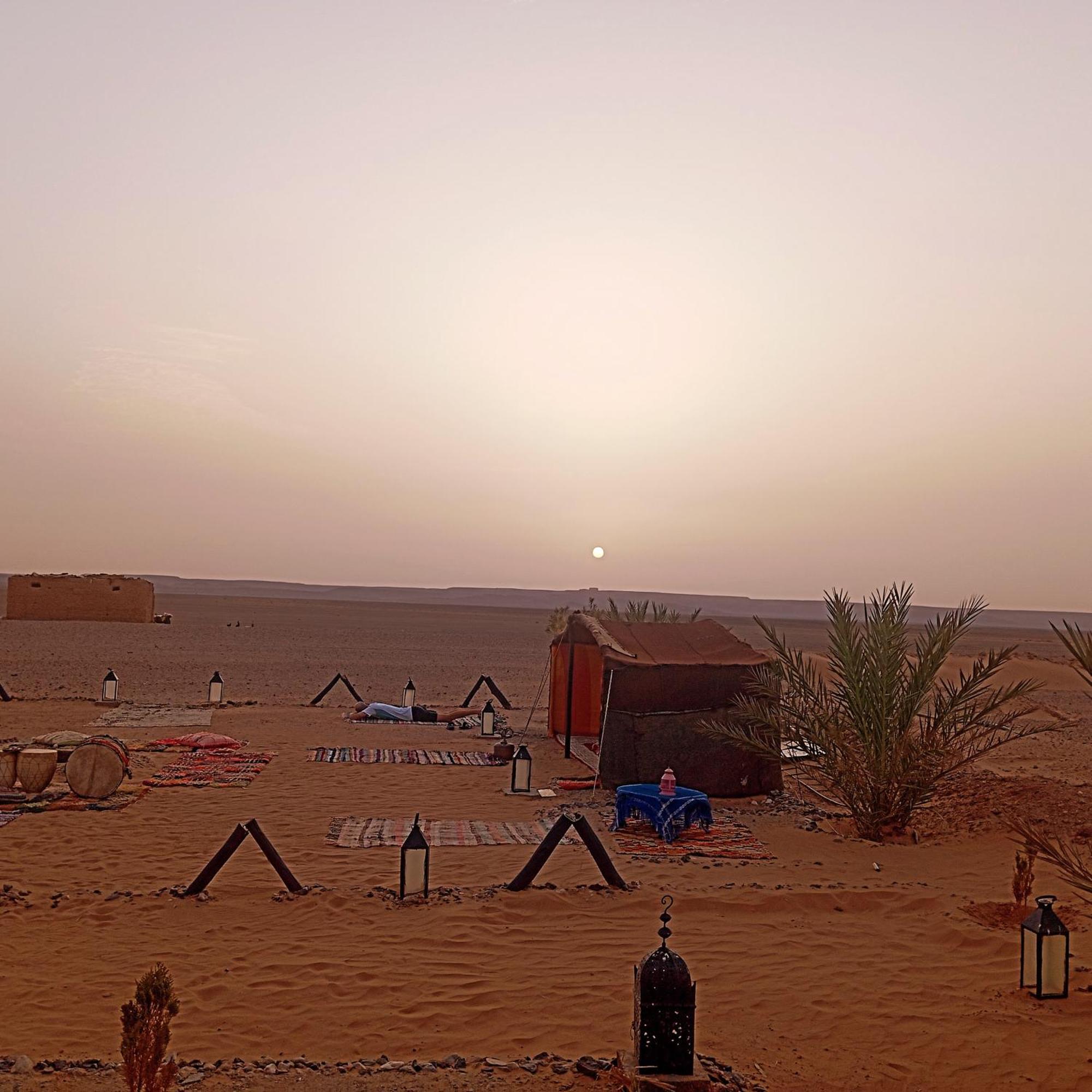 Готель Camp Familia Erg Chebbi Мерзуга Екстер'єр фото